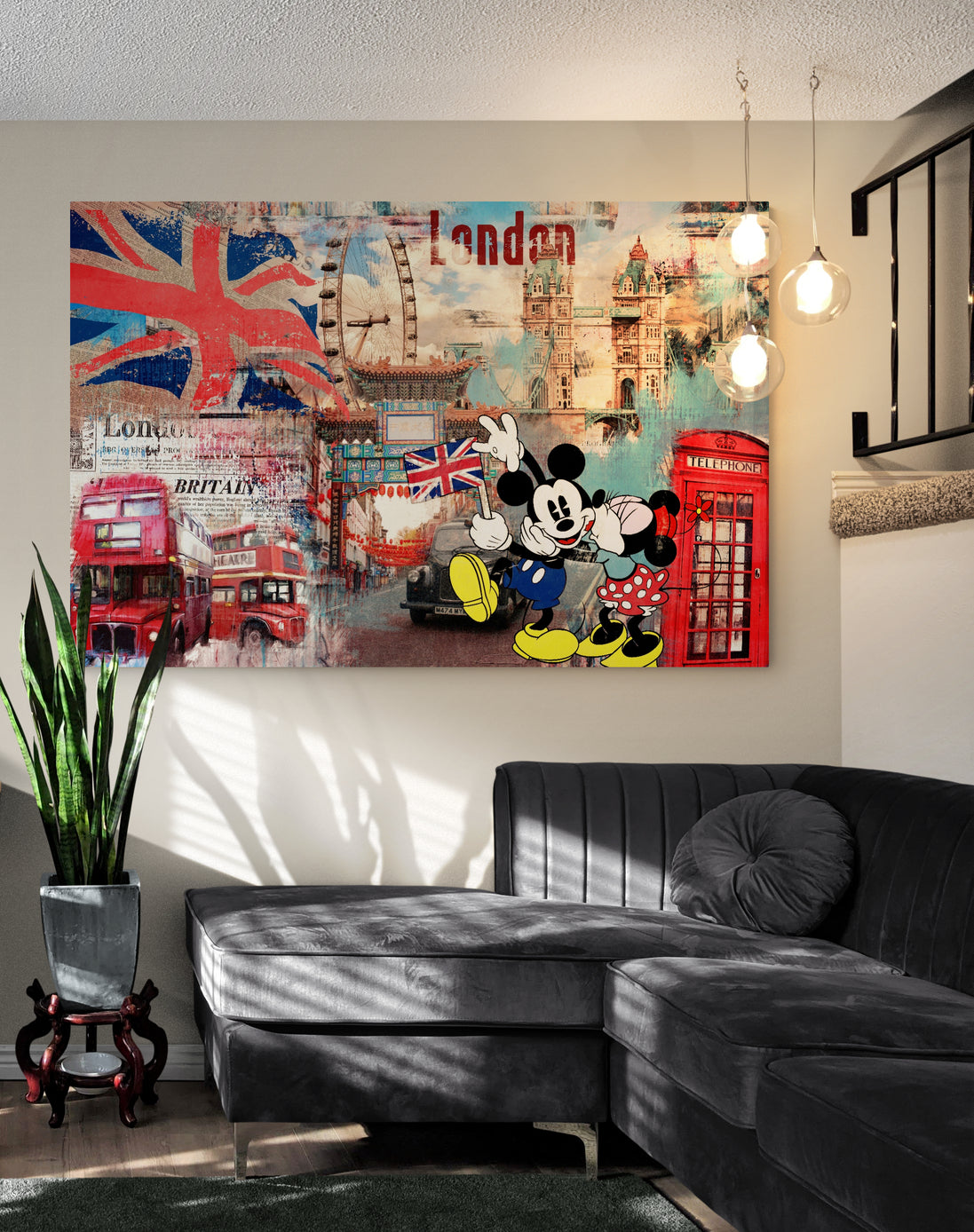 POP ART Mickey Kissing Love in London