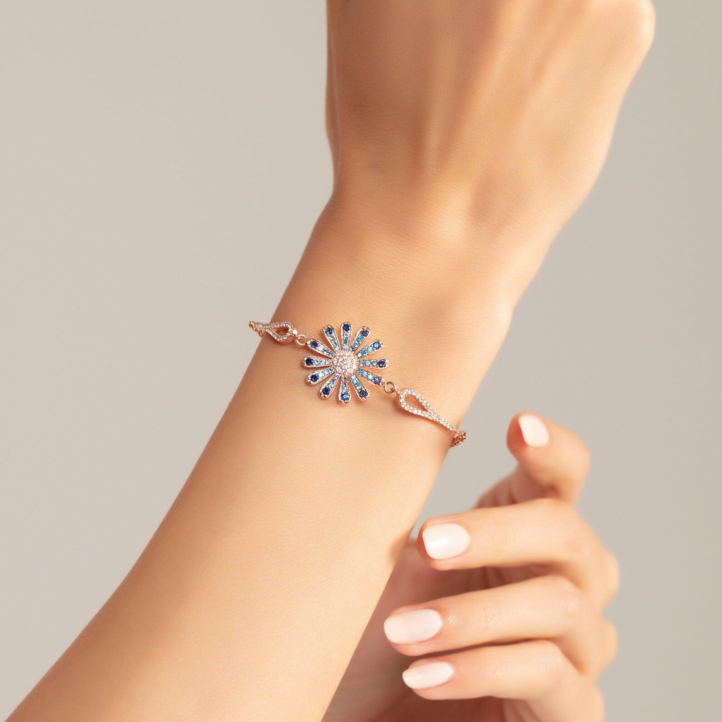 Blue Daisy Zirkonia Armband