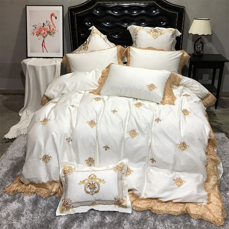 The Golden Edge Duvet Cover Set (100% Egyptian Cotton)