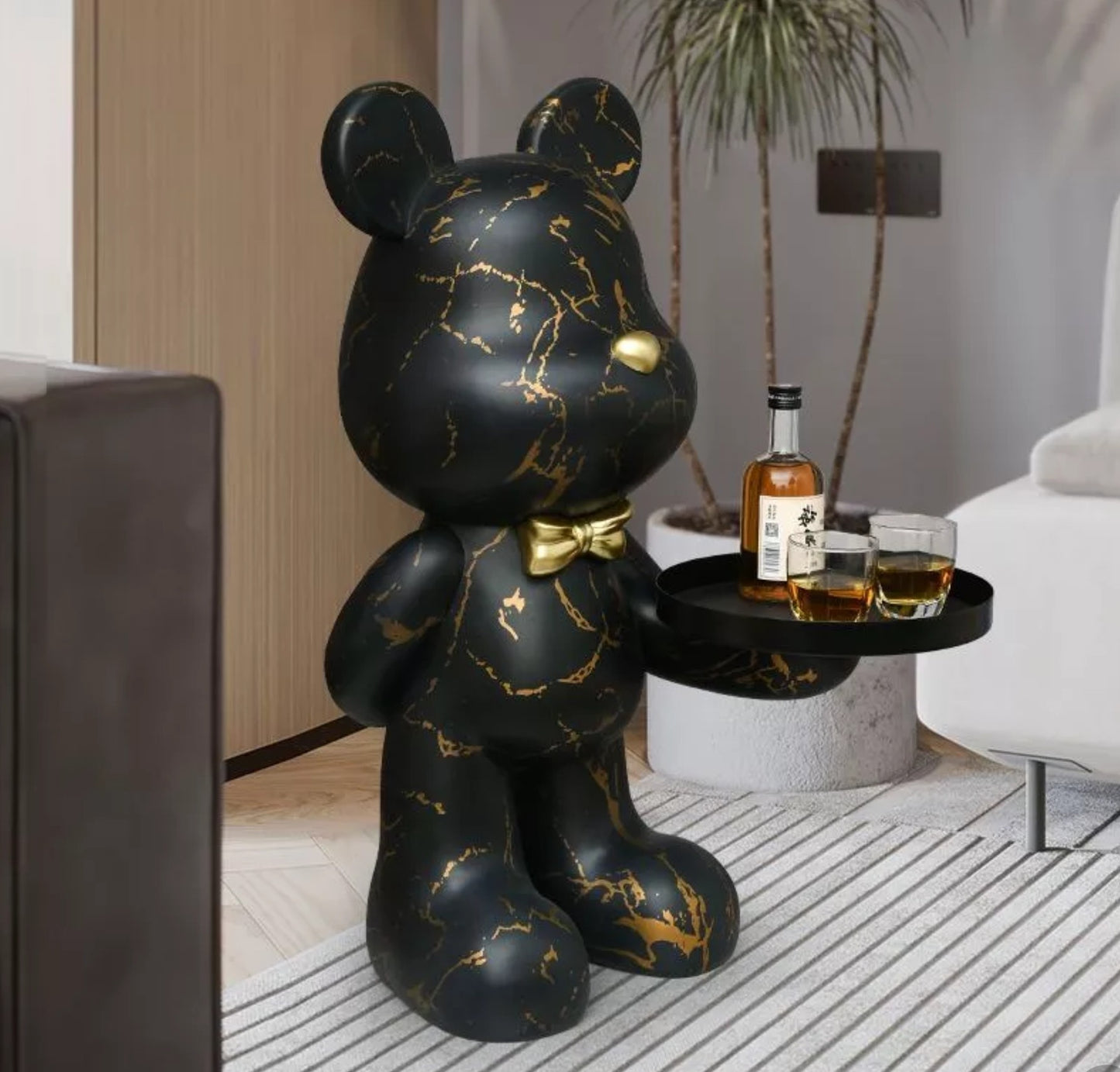 Mouse sculpture table